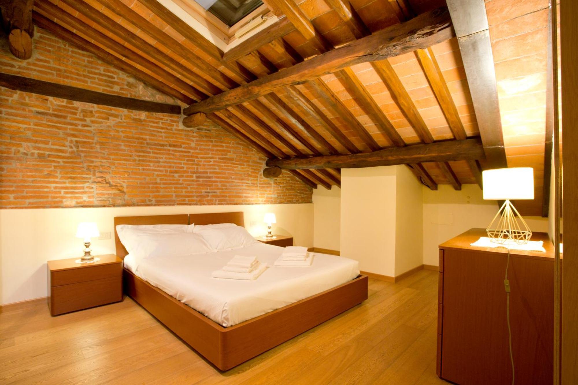 Casa San Girolamo Historic Flat With Cosy Terrace In Lucca'S City Centre Екстериор снимка