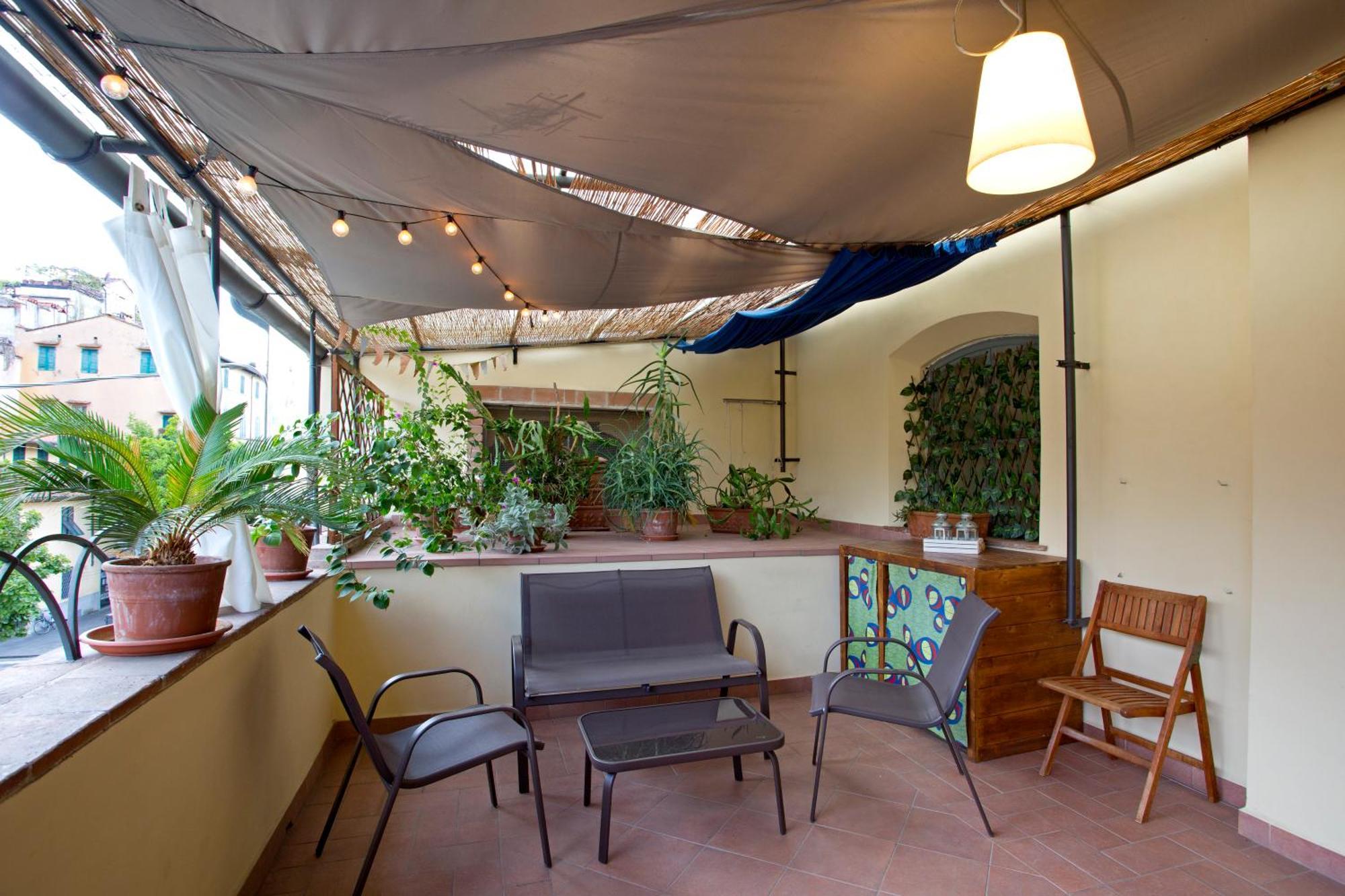 Casa San Girolamo Historic Flat With Cosy Terrace In Lucca'S City Centre Екстериор снимка
